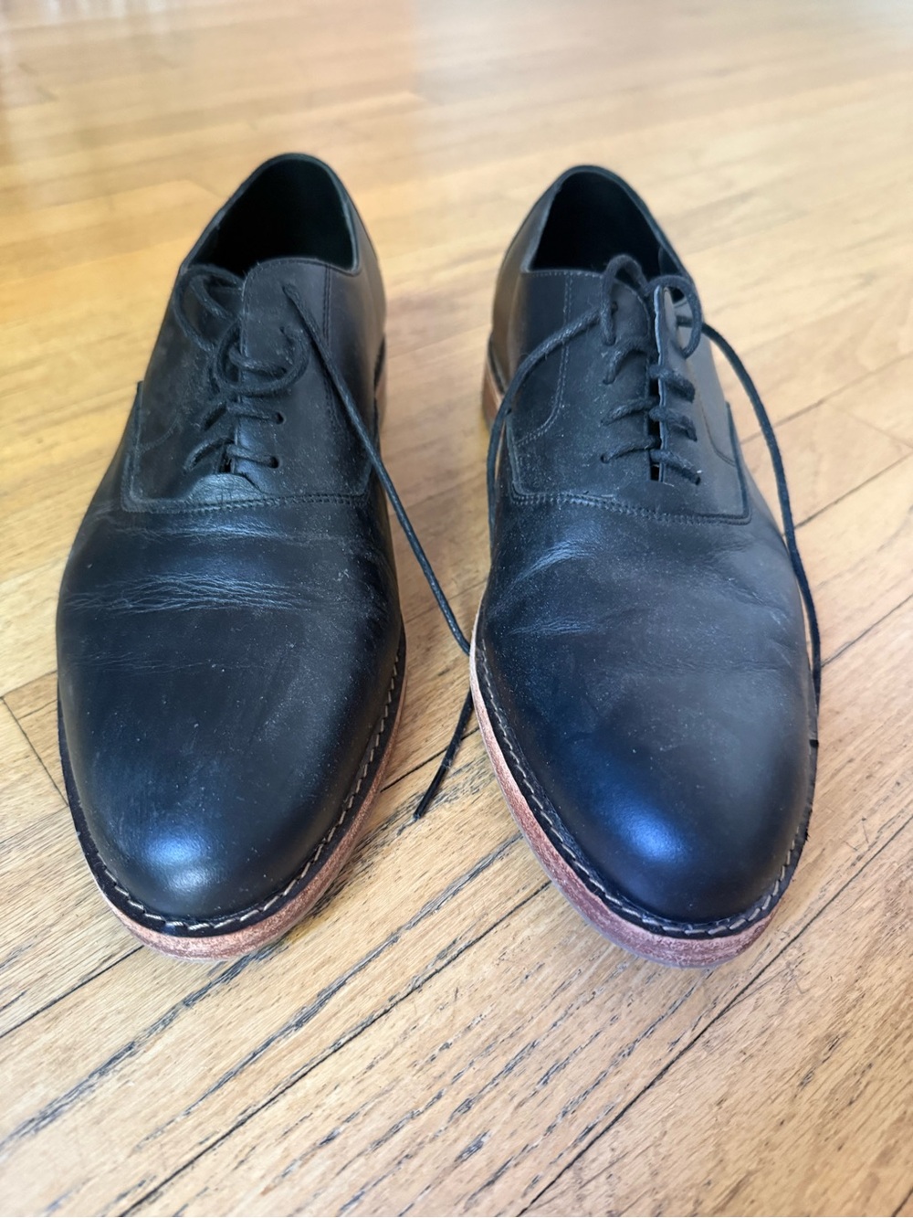 Nisolo leather Oxford shoes.